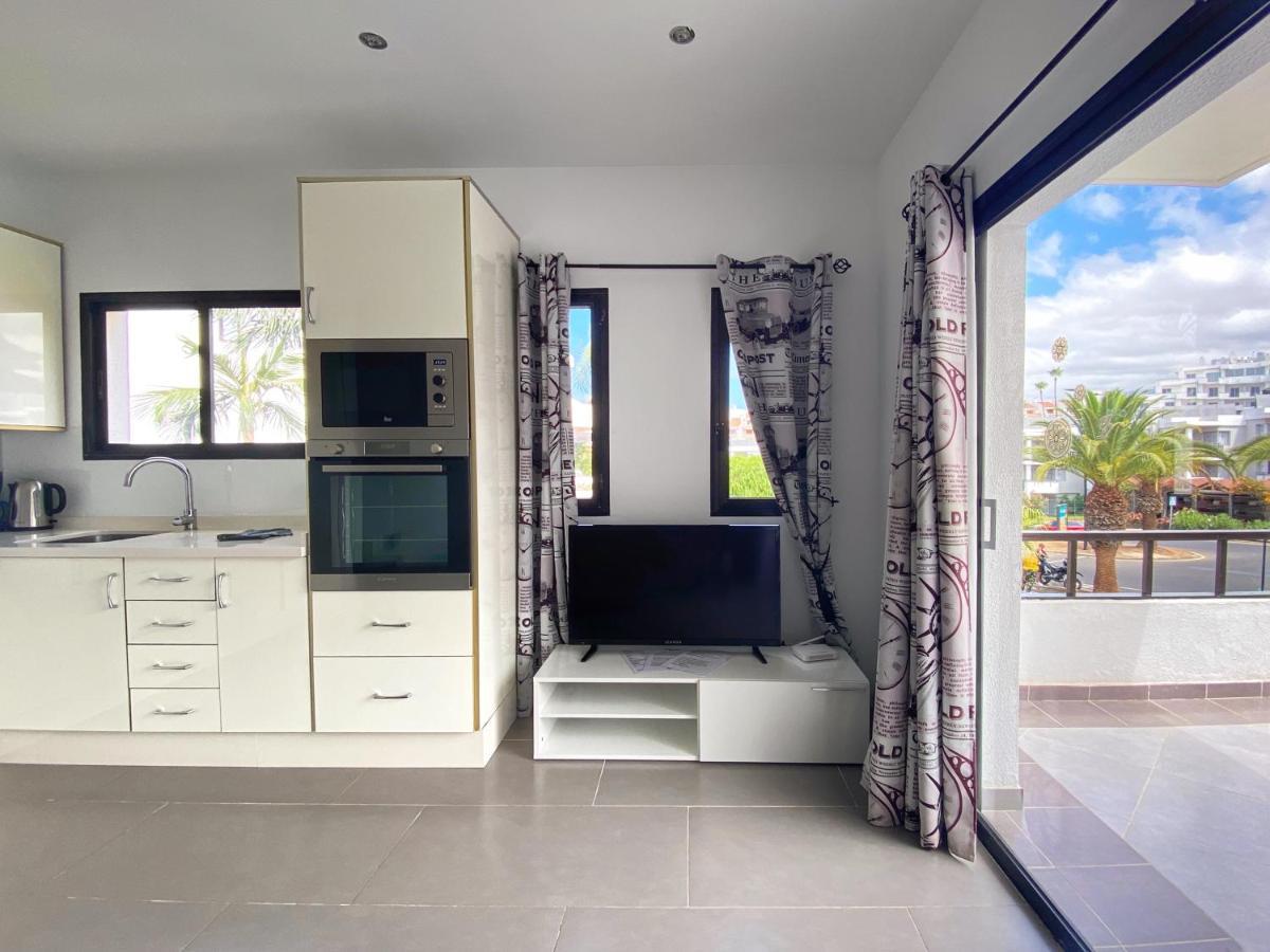 1 Bed Los Cristianos Near The Bus Station Arona (Tenerife) Exterior foto